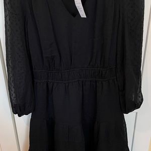 Taylor Petite, 0P, clip-Dot V-Neck Smocked fit & flare dress, NWT